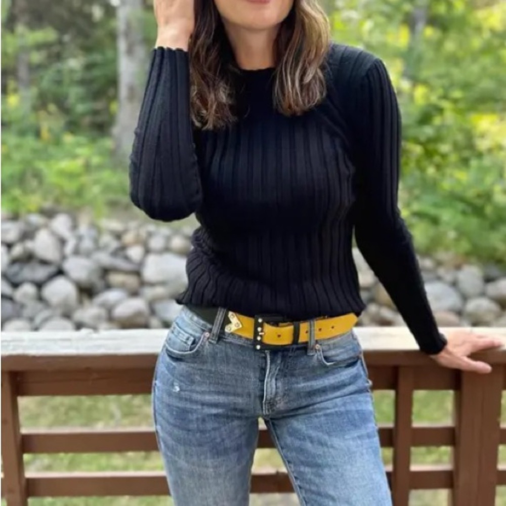 Black Ribbed Long Sleeve Top